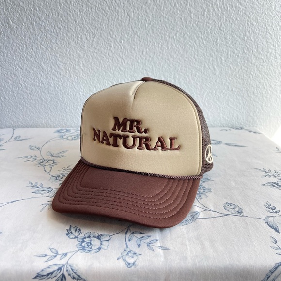 Urban outfitters cream and brown men’s hat - Picture 2 of 6